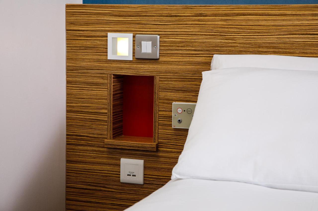 Ibis Budget London Bromley Town Centre Extérieur photo