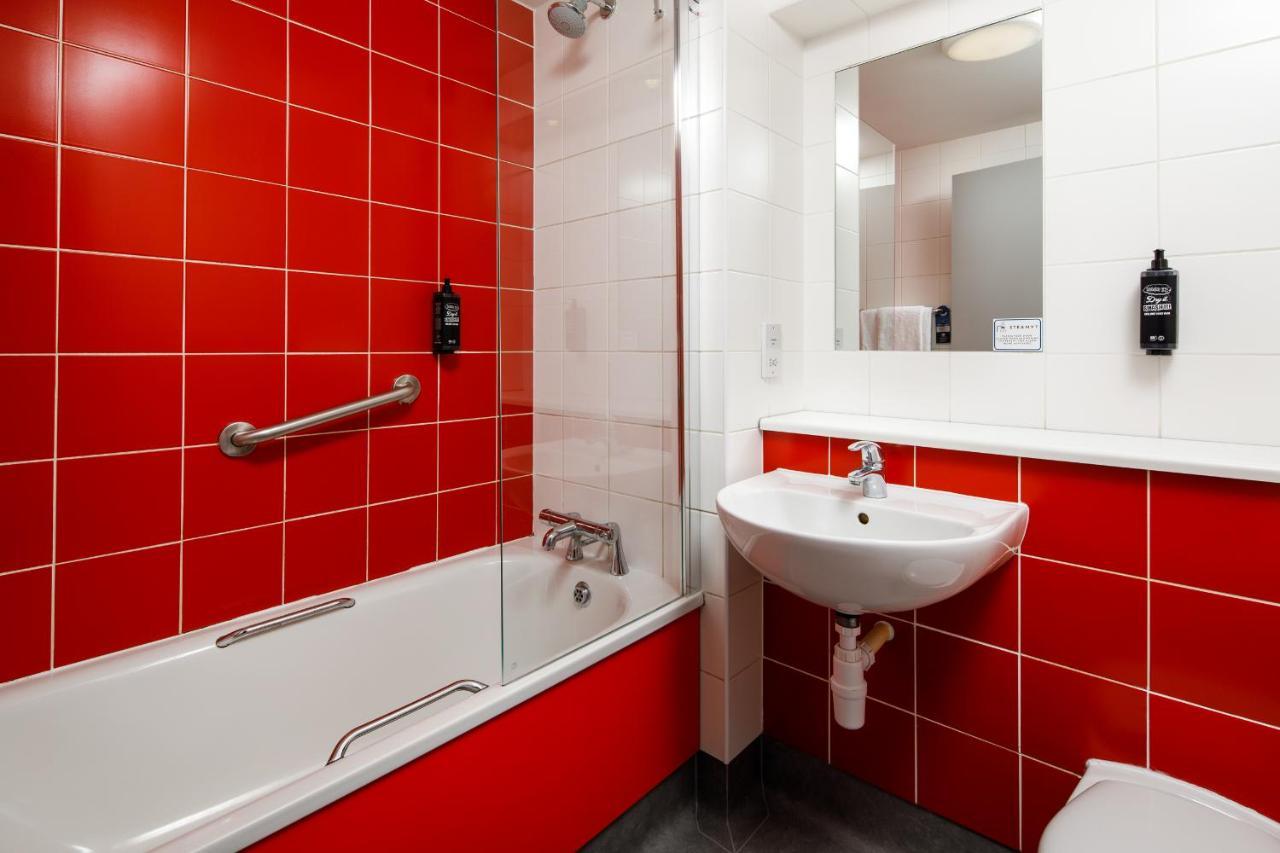 Ibis Budget London Bromley Town Centre Extérieur photo