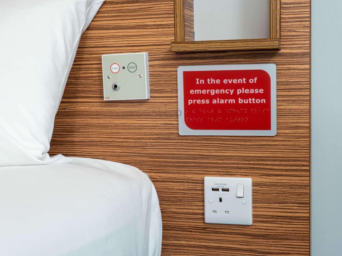Ibis Budget London Bromley Town Centre Extérieur photo