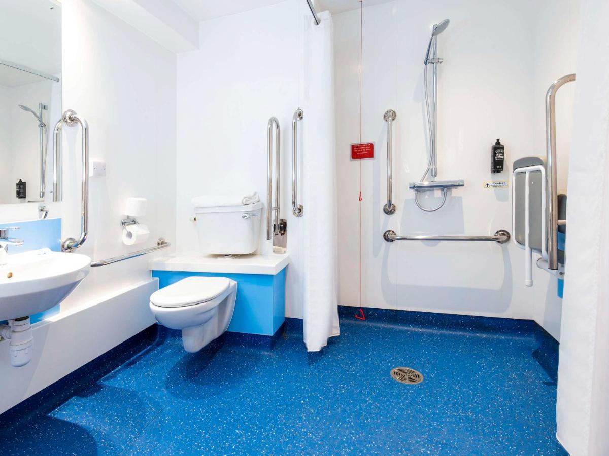 Ibis Budget London Bromley Town Centre Extérieur photo