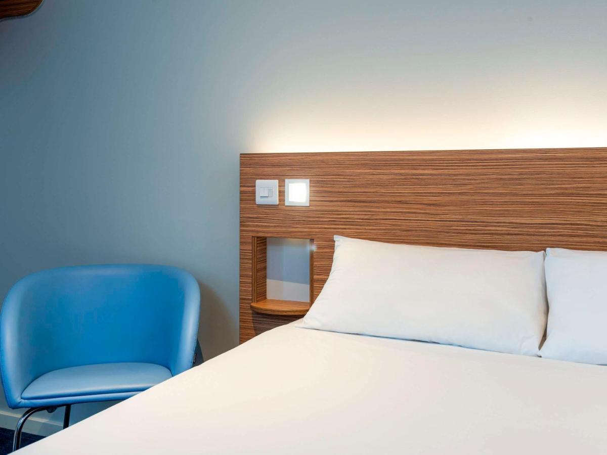 Ibis Budget London Bromley Town Centre Extérieur photo